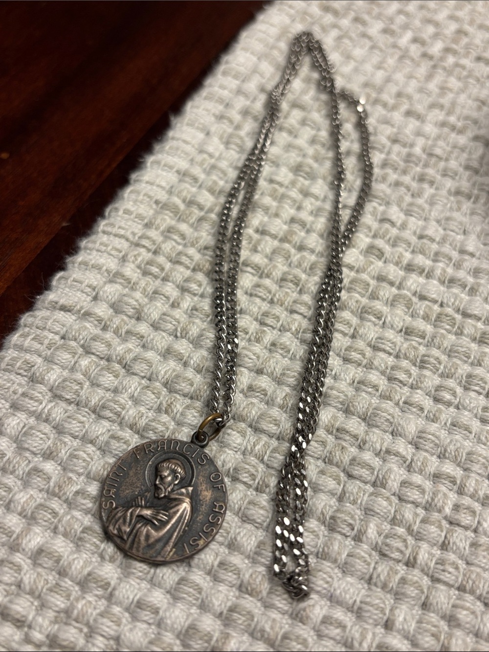 Sterling silver vintage Saint Francis Medal Pendant Necklace!